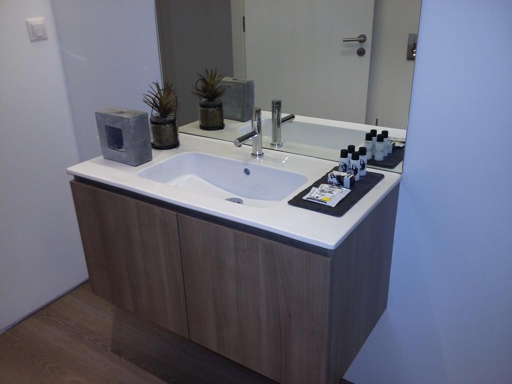 Alma Moura Residences Lisbon Bilik gambar